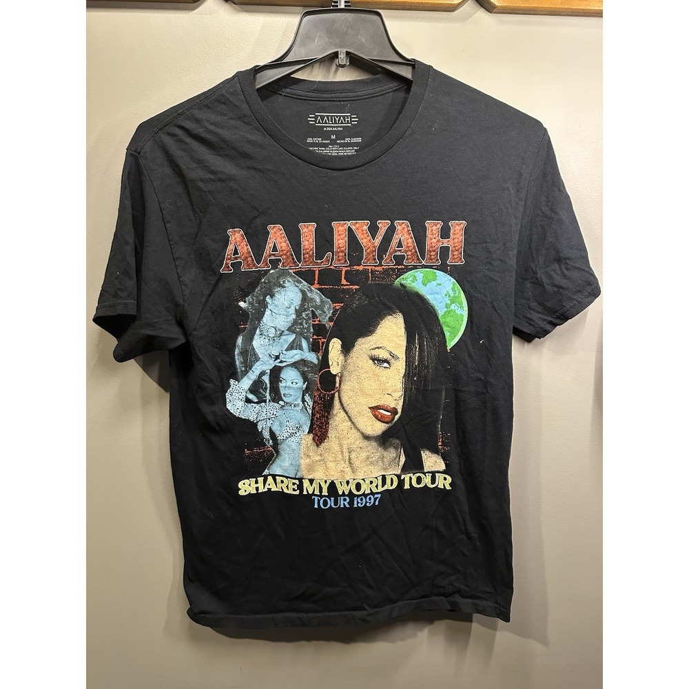 Aaliyah Share My World 1997 Tour T Shirt, Black,  Men's size M